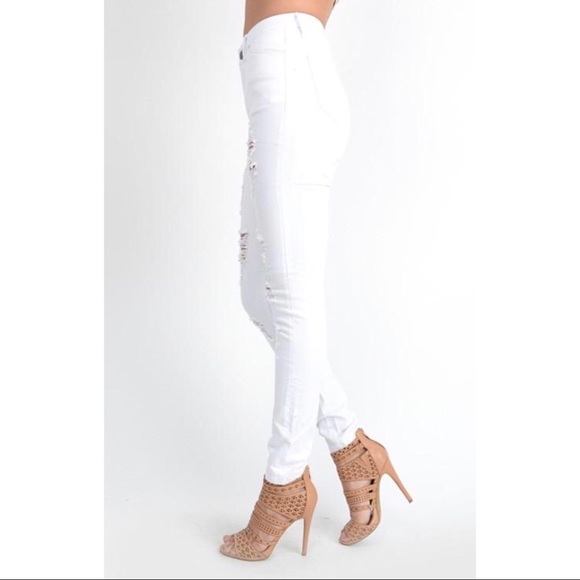 KanCan High Rise White Distressed Denim - Picture 5 of 7